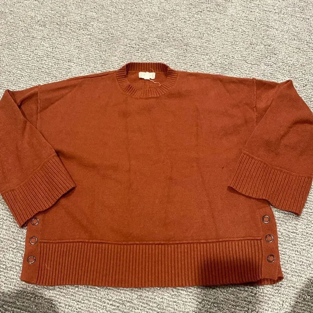 Altar’d state sweater